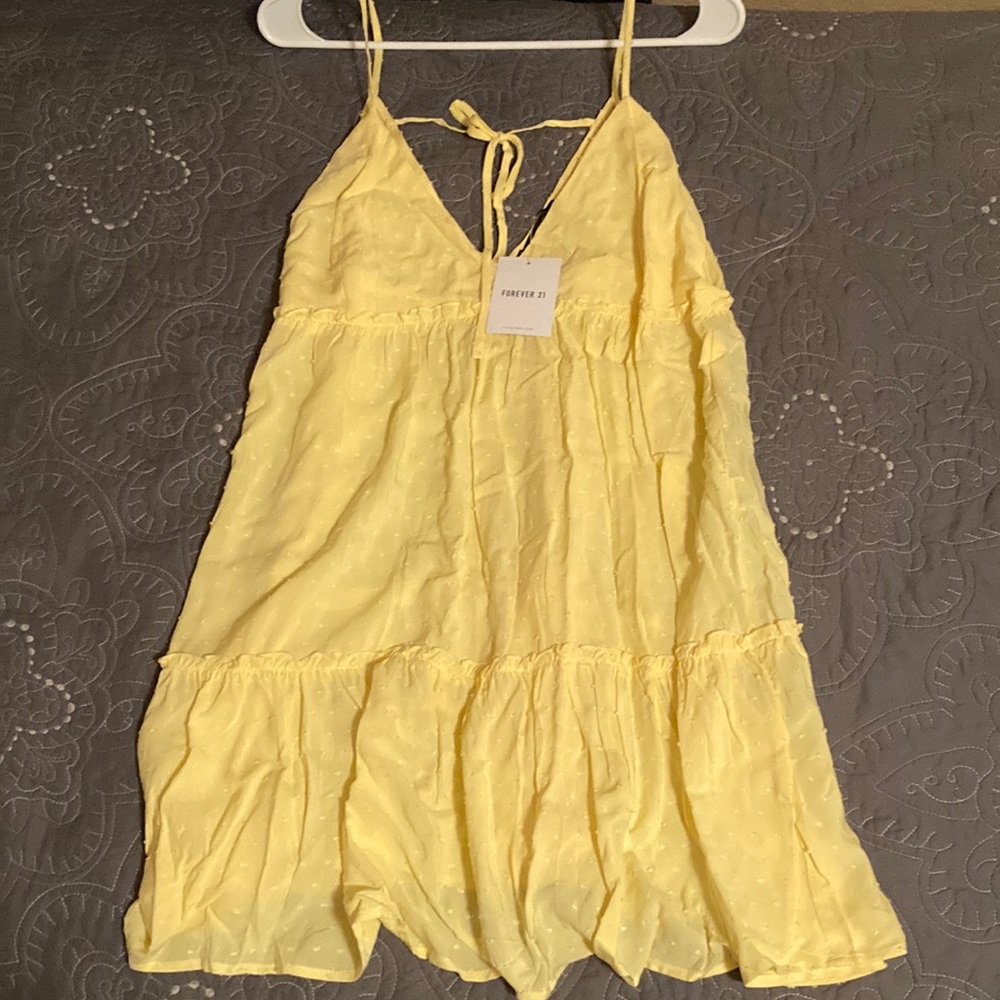 Forever 21 - NEW yellow dress